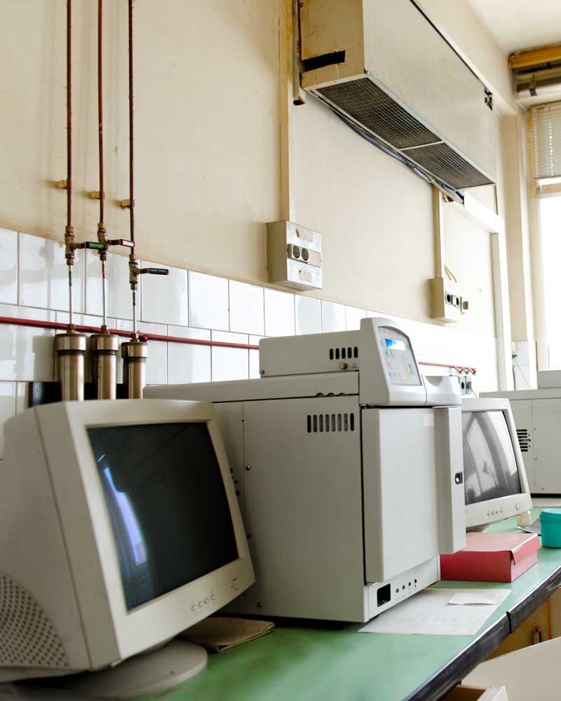 old laboratory with crt computer monitors